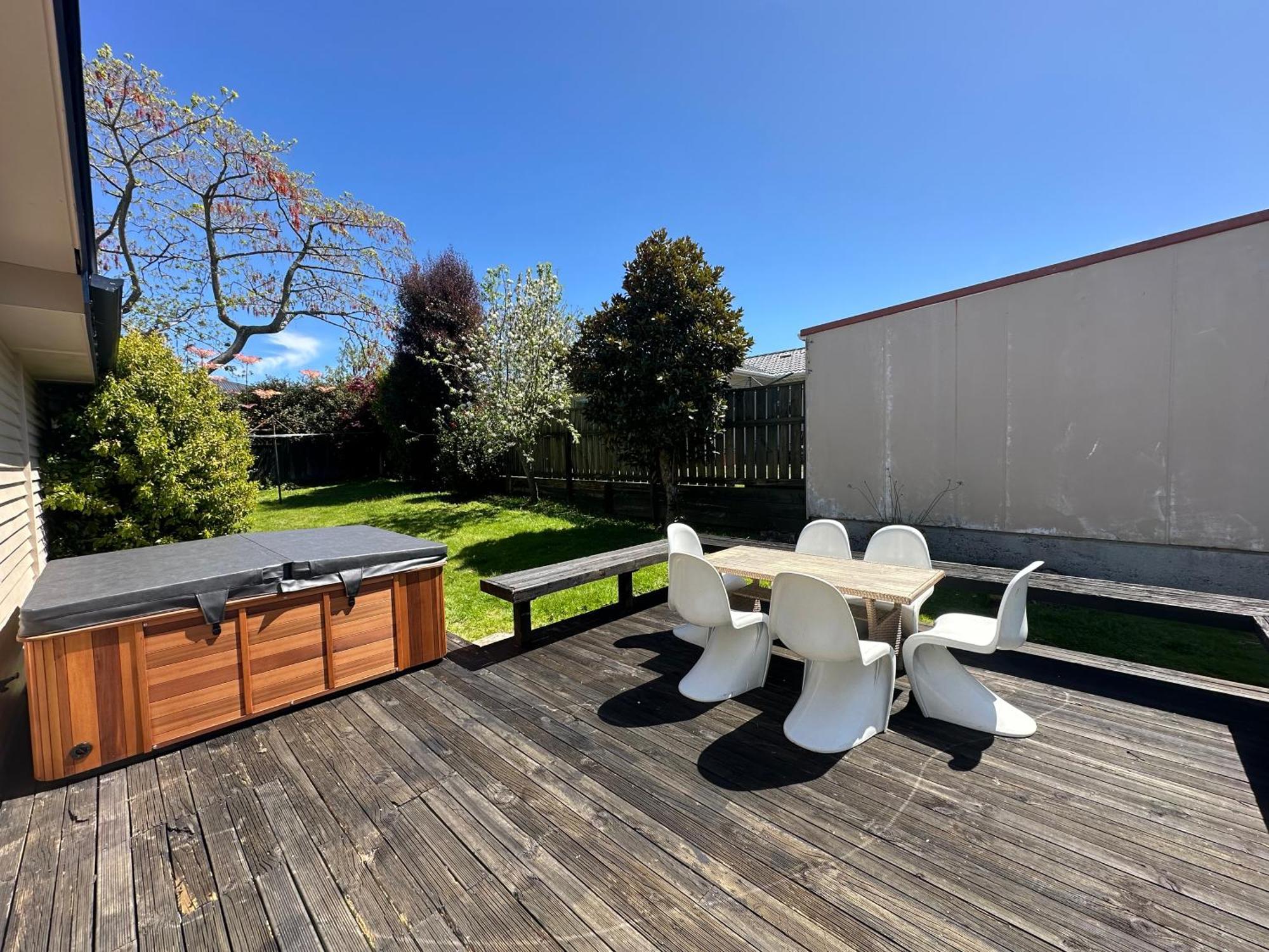 Dream Home In Central Of Rotorua With Spa Pool エクステリア 写真